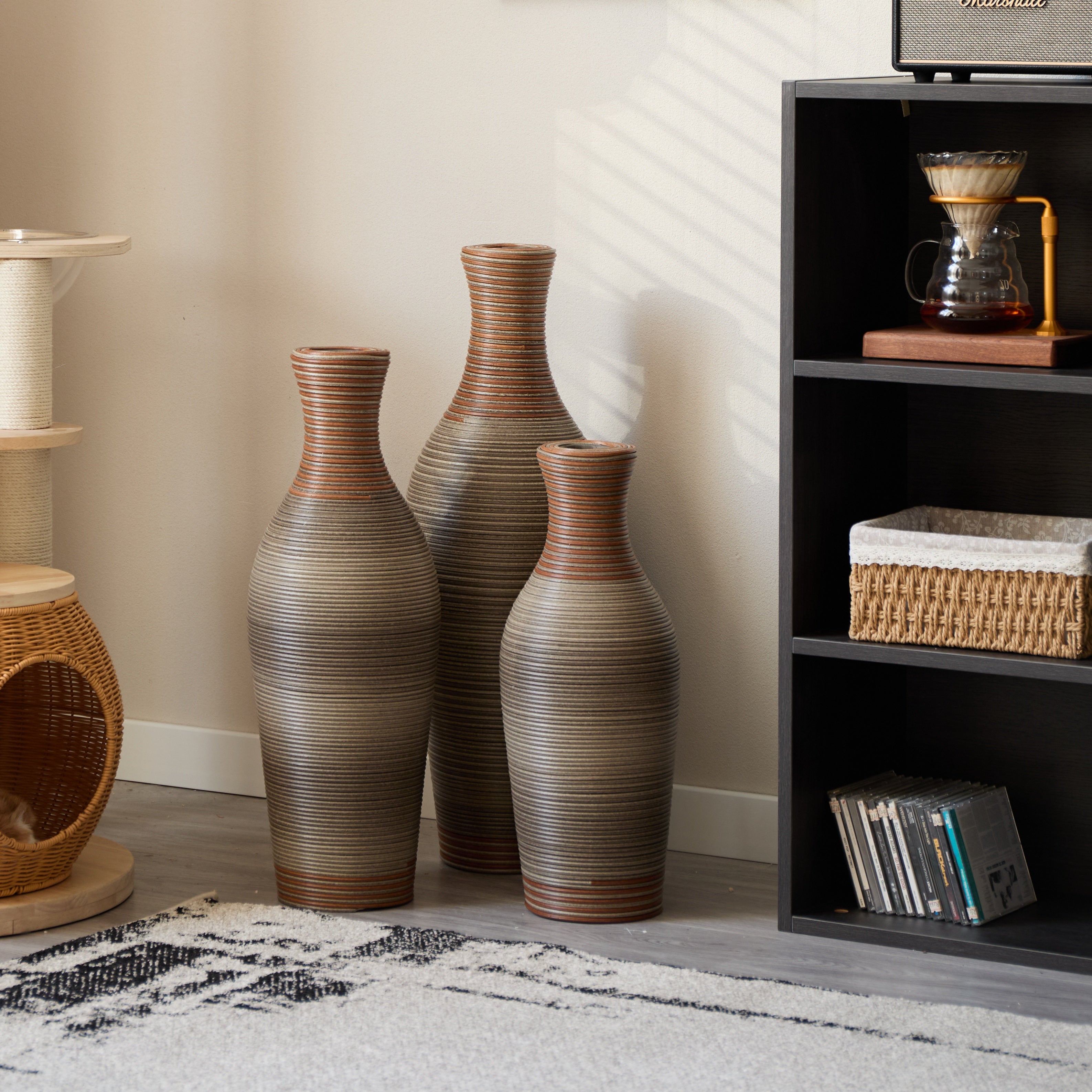 koorbiir va5 Set of 3 Tall Decorative Floor Vases ¨C Classic Brown PVC Flower Stand with Artificial Vine Design ¨C Elegant Modern Home D¨¦cor Accent for Living Room, Entryway, or Dining Room