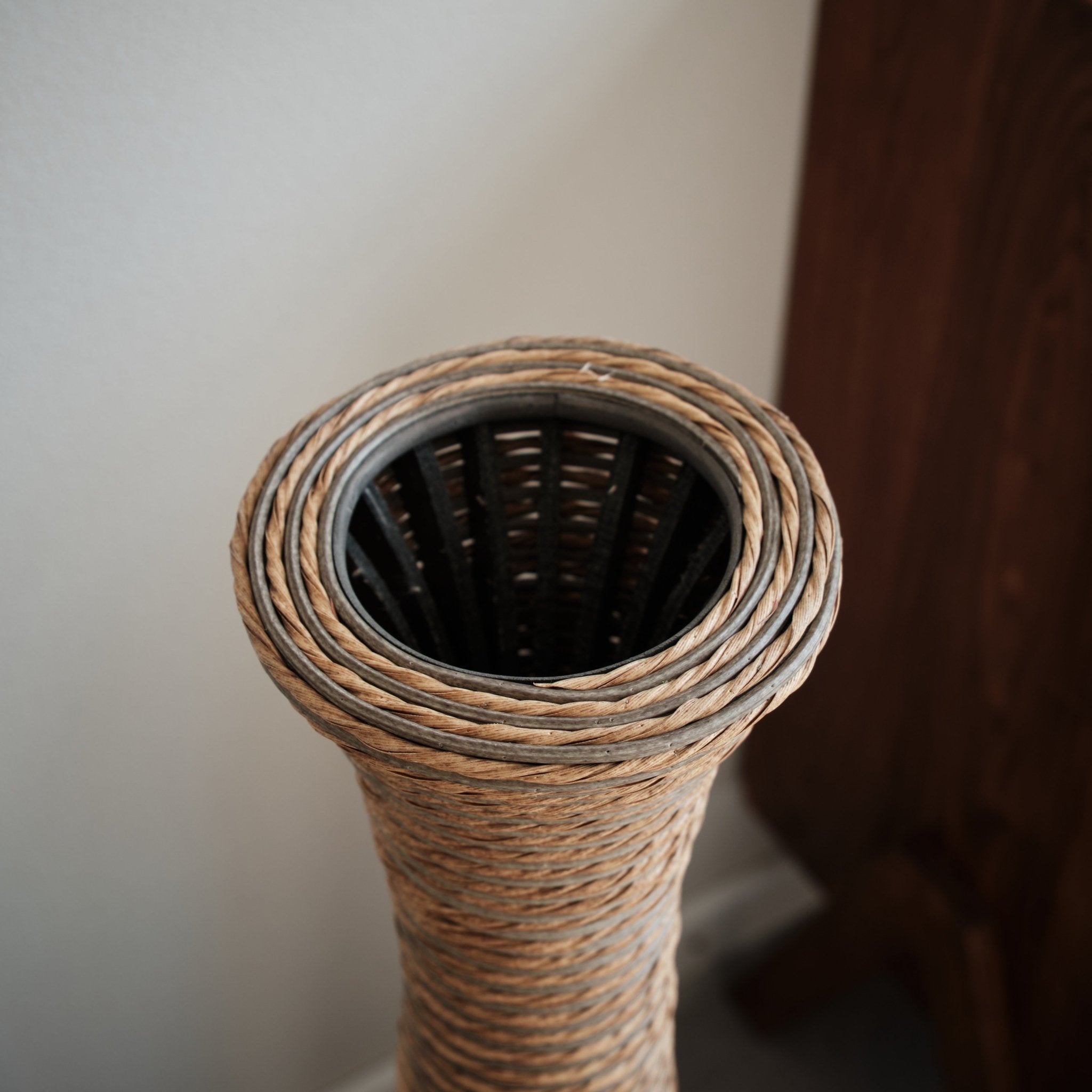 koorbiir va3 39 - Inch Tall Artificial Rattan Floor Vase in Beige ¨C Modern Decorative Vase for Living Room, Entryway, or Hallway ¨C Large Accent Vase for Dried or Silk Flowers - Koorbiir