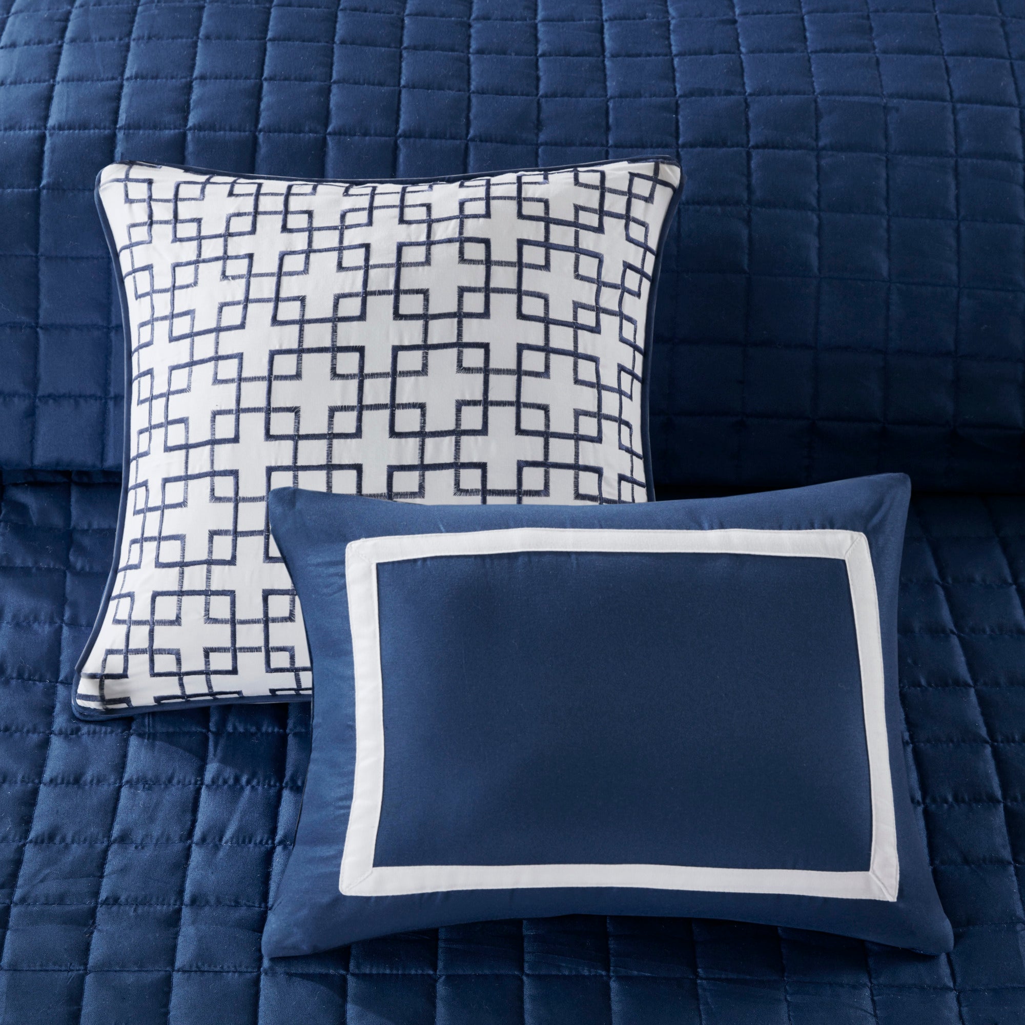 8-Piece Blue Seersucker Comforter & Quilt Set ¨C King/Cal King Bedding Collections with Decorative Pillows & Shams