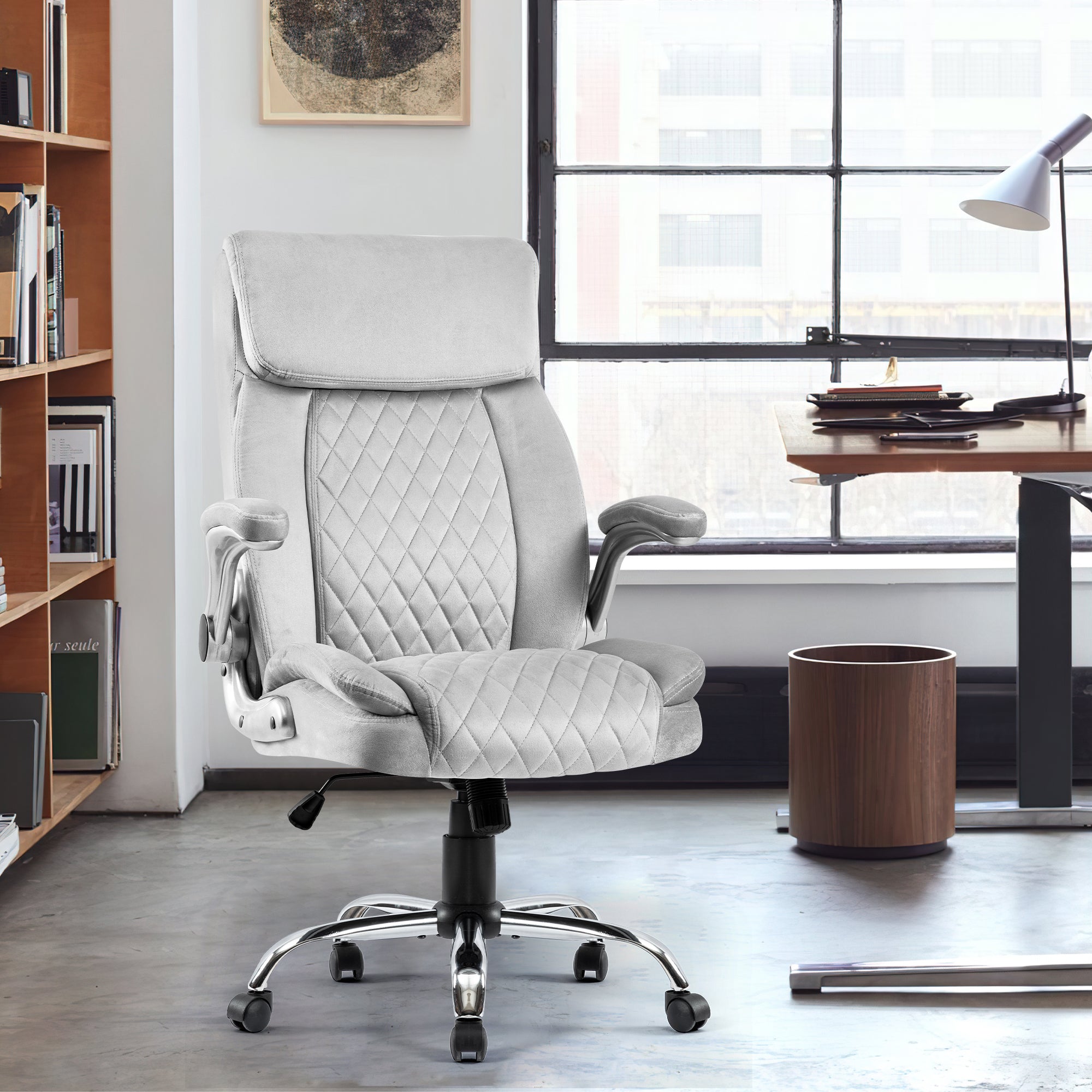 koorbiir o3 Velvet Swivel Executive Office Chair ¨C Comfortable Desk Chair for Office Room