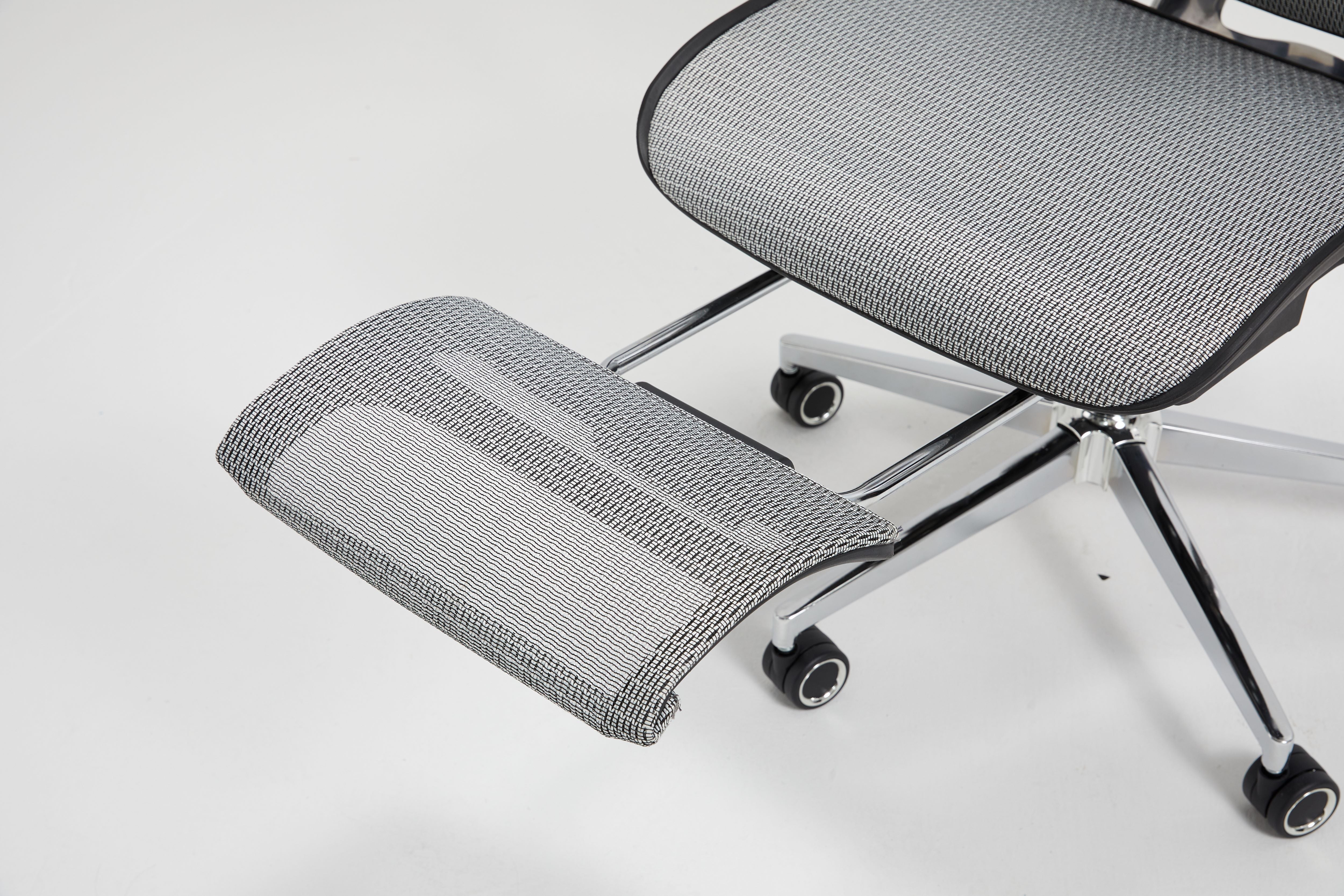 Boost Your Office Comfort: Why You Need a Cross-Legged Office Chair - Koorbiir