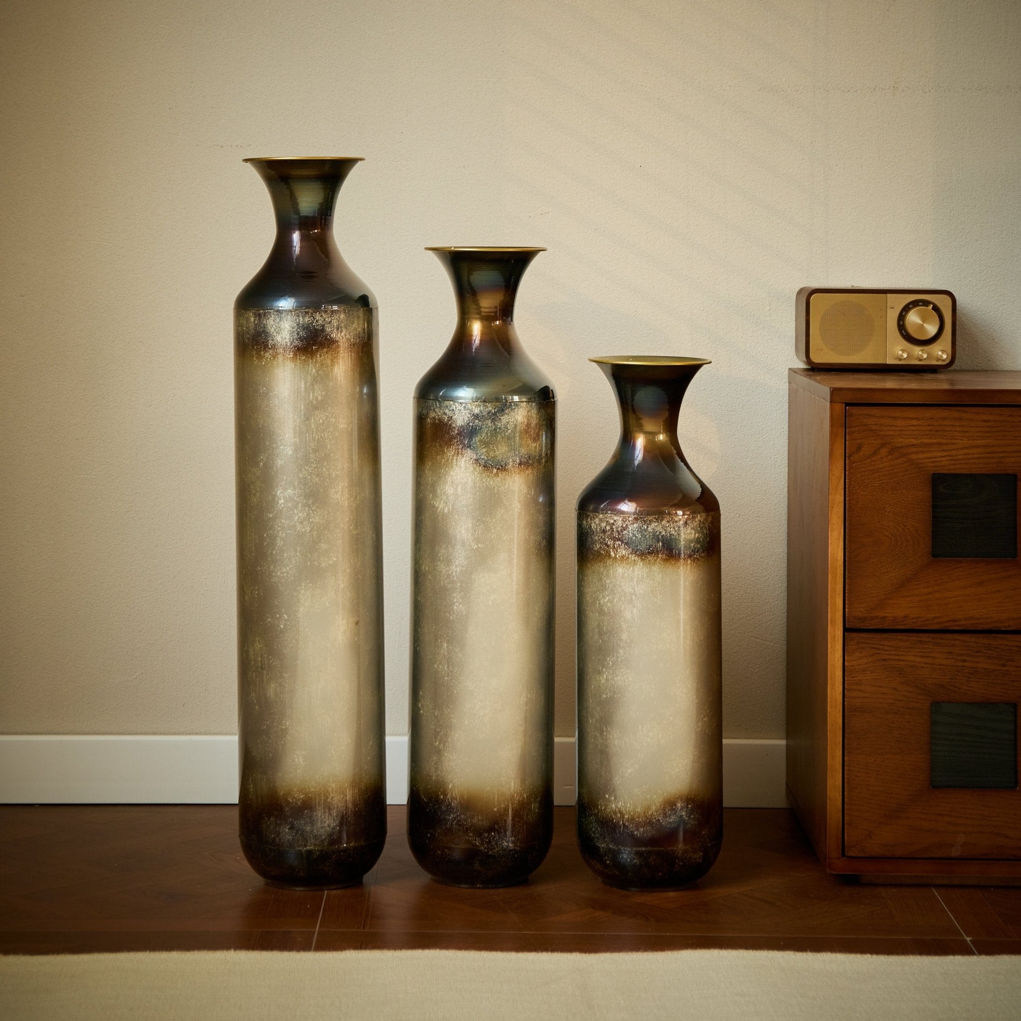 koorbiir va2 Set of 3 Modern White Metal Floor Vases ¨C Droplet Shaped Tall Decorative Vases with Gold Accents, Large Glazed Metal Vases for Home D¨¦cor - Koorbiir