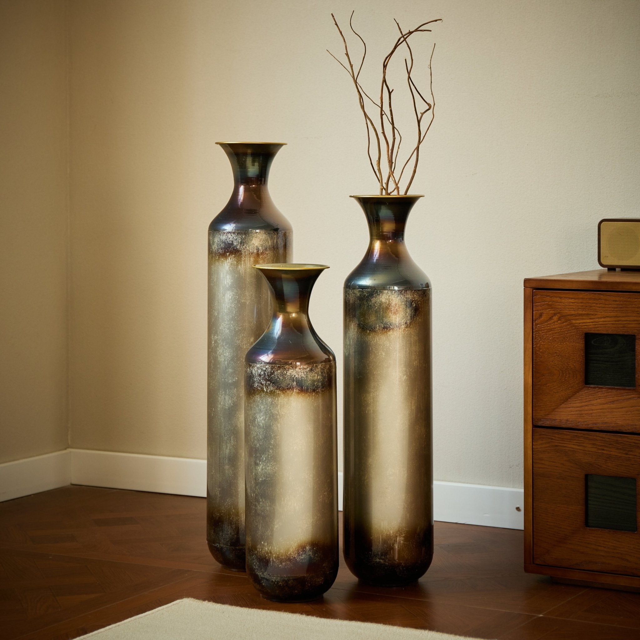 koorbiir va2 Set of 3 Modern White Metal Floor Vases ¨C Droplet Shaped Tall Decorative Vases with Gold Accents, Large Glazed Metal Vases for Home D¨¦cor - Koorbiir