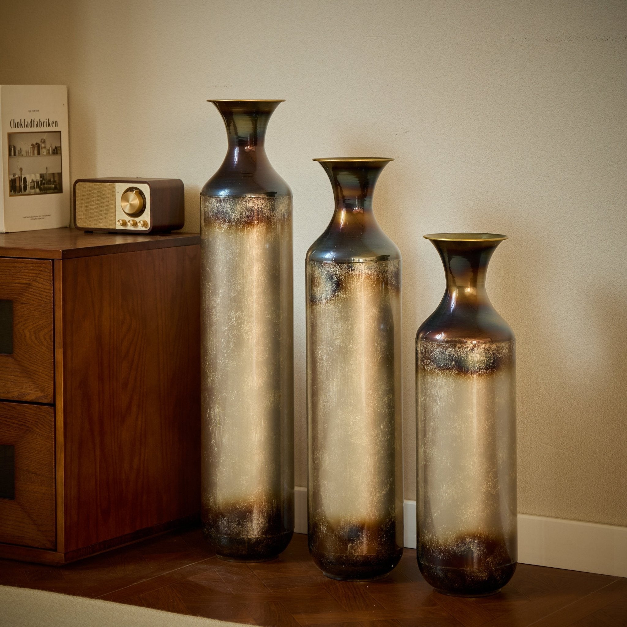 koorbiir va2 Set of 3 Modern White Metal Floor Vases ¨C Droplet Shaped Tall Decorative Vases with Gold Accents, Large Glazed Metal Vases for Home D¨¦cor - Koorbiir