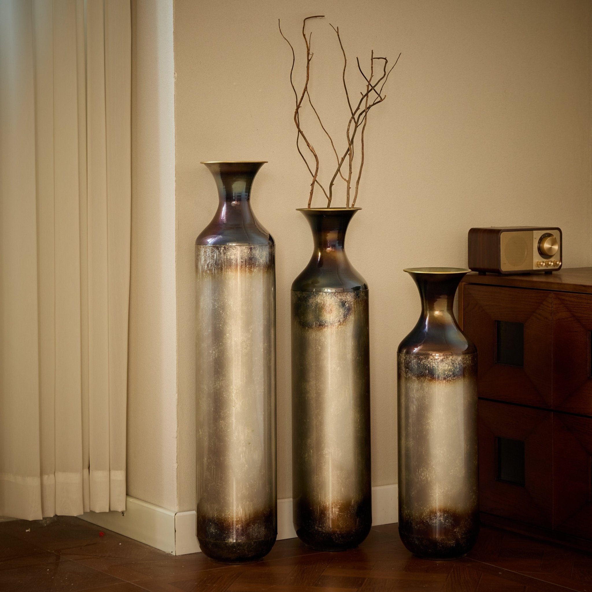 koorbiir va2 Set of 3 Modern White Metal Floor Vases ¨C Droplet Shaped Tall Decorative Vases with Gold Accents, Large Glazed Metal Vases for Home D¨¦cor - Koorbiir